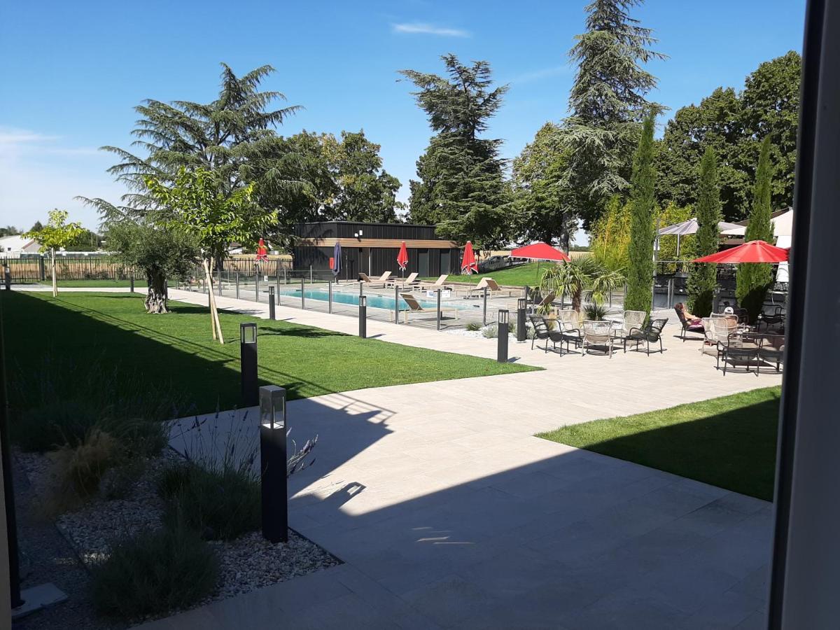 Logis Hotel Relais Saint Jacques - Chateauroux Déols 외부 사진