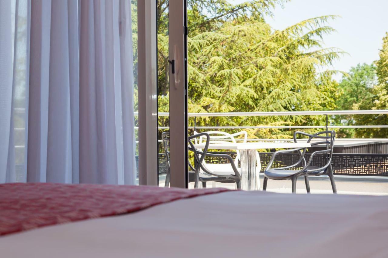 Logis Hotel Relais Saint Jacques - Chateauroux Déols 외부 사진