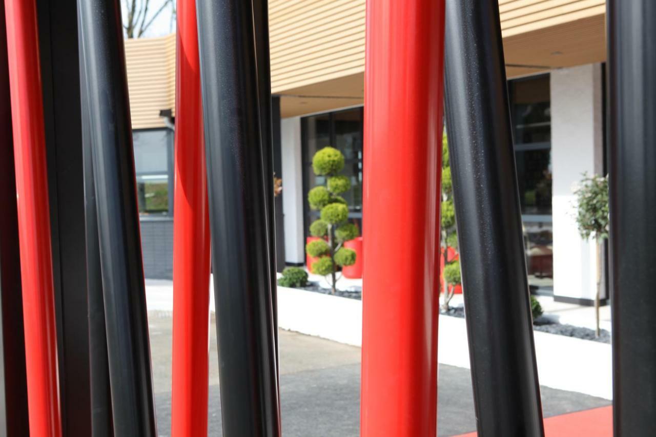 Logis Hotel Relais Saint Jacques - Chateauroux Déols 외부 사진